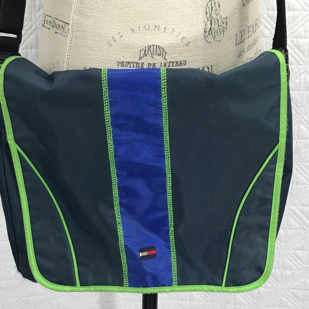 Tommy Hilfiger Messenger Bag